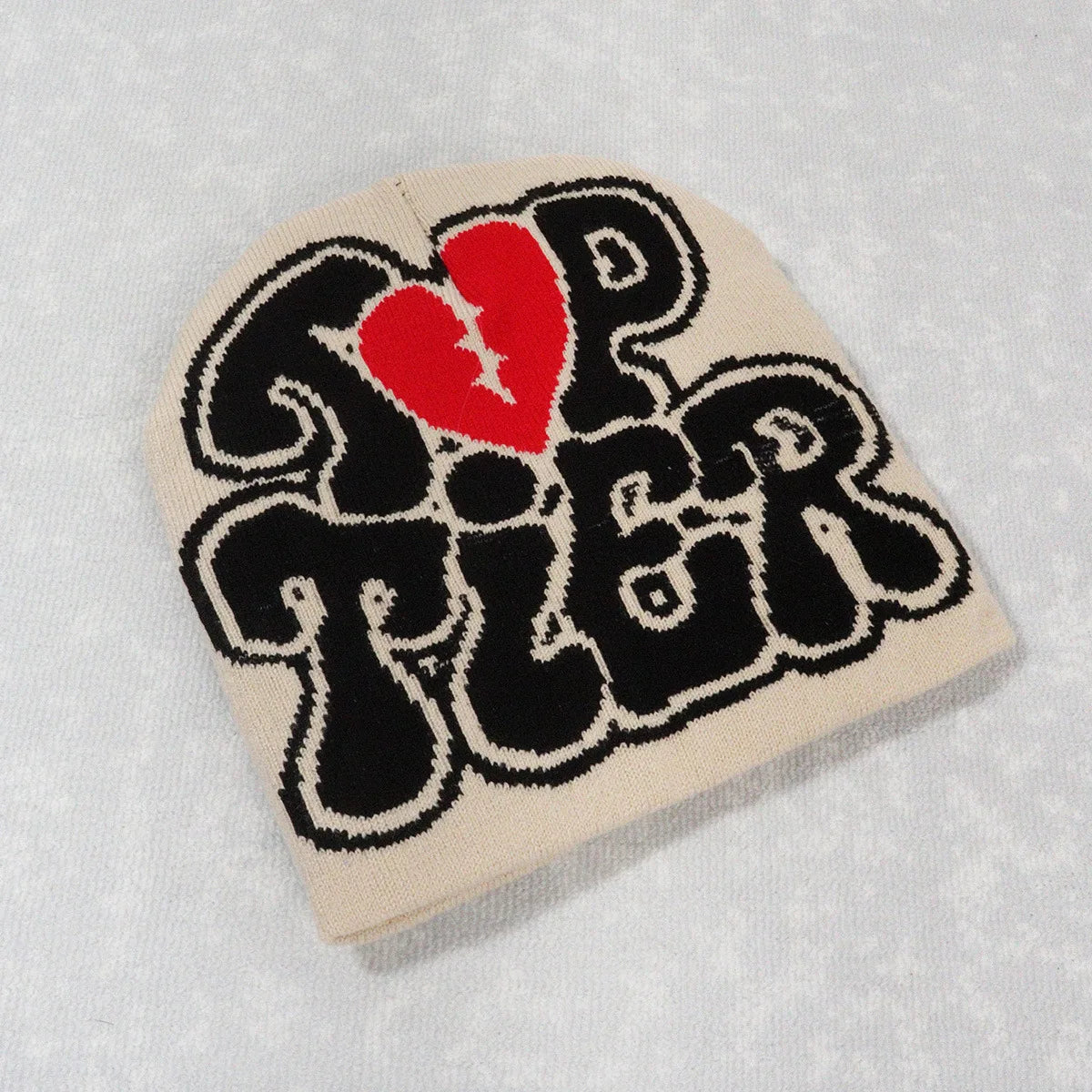 Bonnet TVP Tiers - Style Y2K